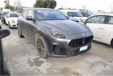 2023 Maserati Grecale, Benzinas